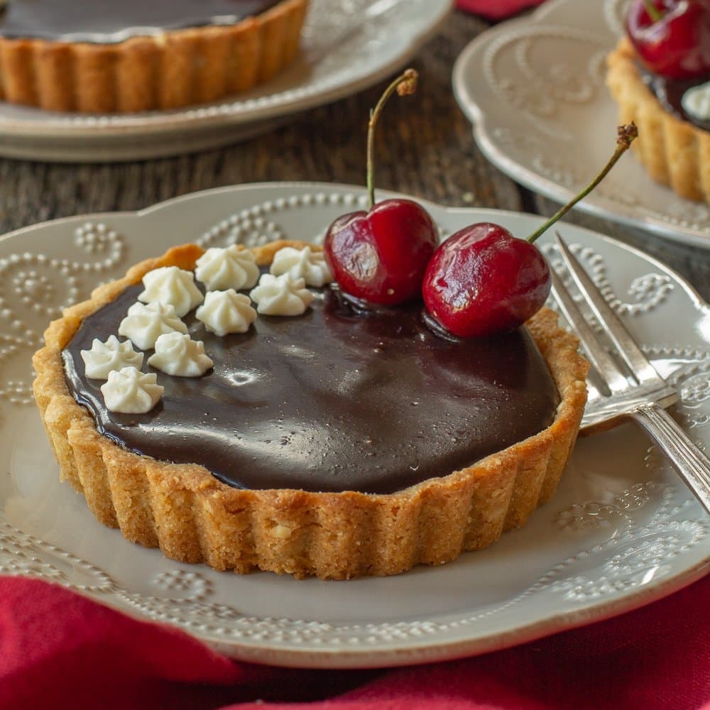 chocolate cherry tart
