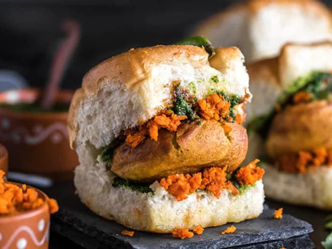 Vada pav