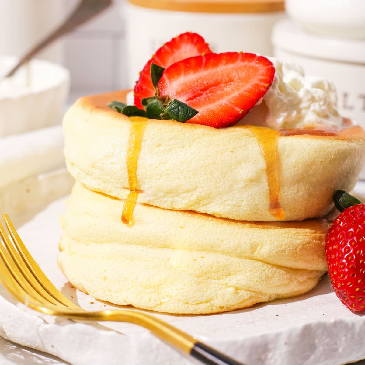 Fluffy Japanese pancakes